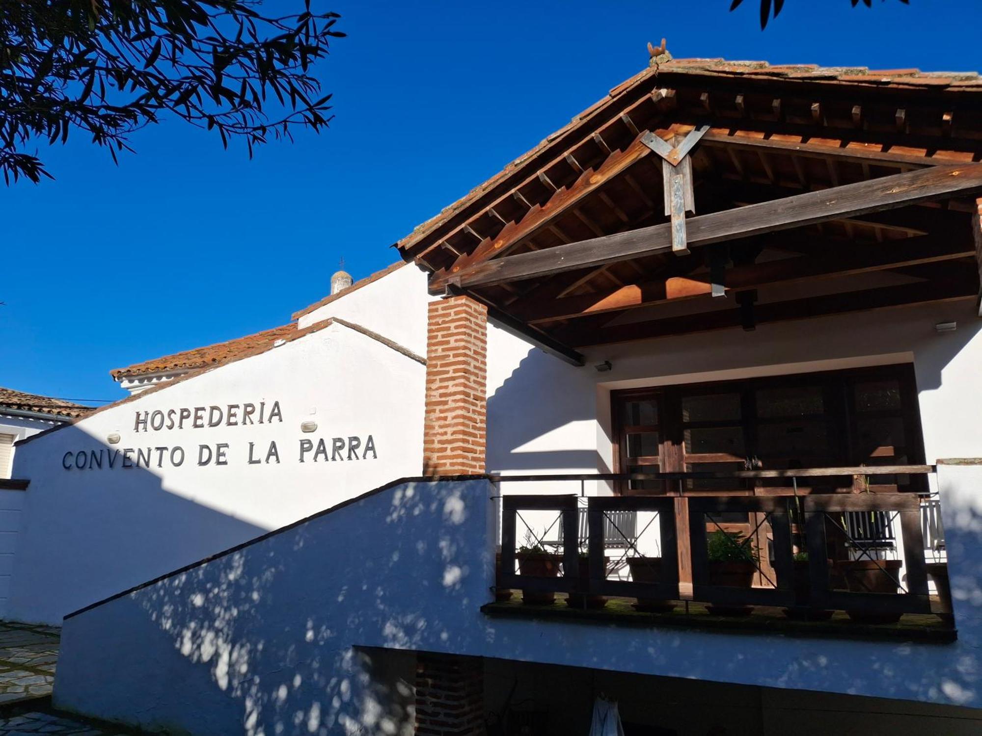 Отель Hospederia Convento De La Parra, 06176 (Adults Only) Ла-Парра Экстерьер фото